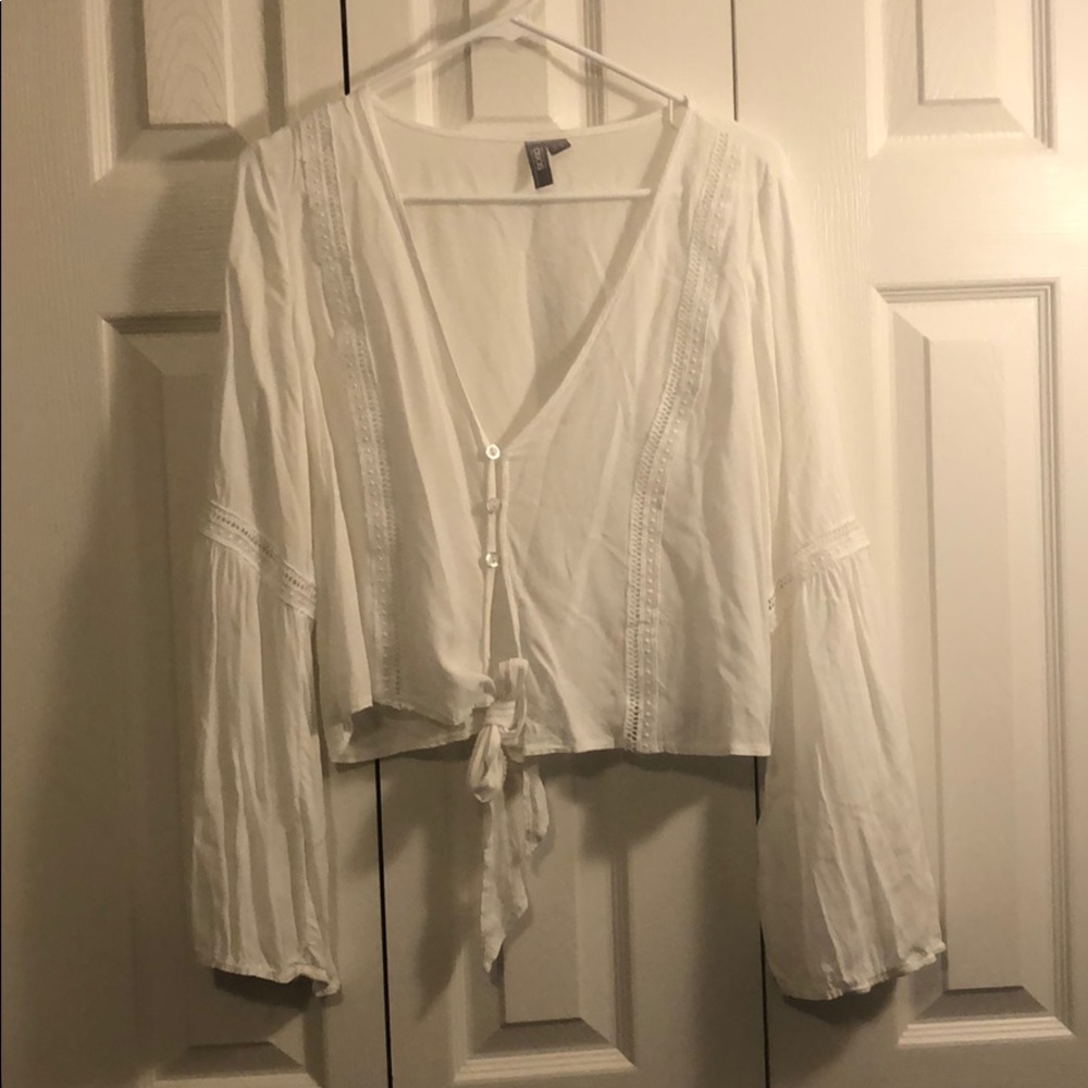 Size 12 White Long Sleeve Flowing Crop Top - Picture 3 of 3